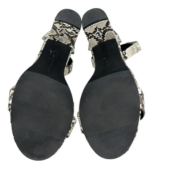 Lane Bryant Reptile Print Sandals with Ankle Strap Size 8W - Picture 7 of 8